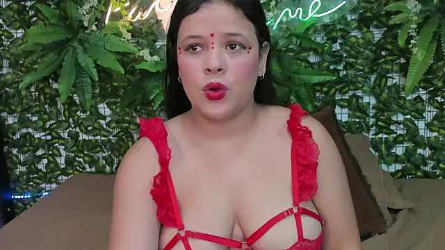 SofiaaBigBoobs online show from 4, 10, 2025