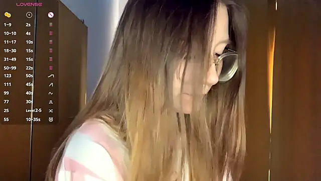 KrystinFunches online show from 31, 10, 2025