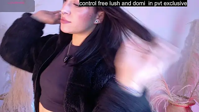 Snapshot of Zafira_ chatting on 24, 11, 2025 Zafira online show from 24, 11, 2025