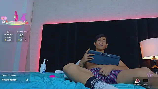 Snapshot of Dante_Hanna chatting on 29, 10, 2025 Dante Hanna online show from 29, 10, 2025