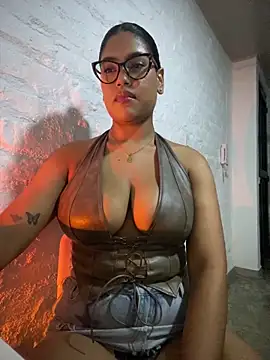 miiabrown18 online show from 18, 4, 2026