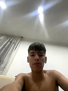 Snapshot of _Kinky69_ chatting on 10, 11, 2025 Kinky69 online show from 10, 11, 2025