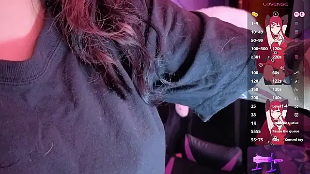 Snapshot of suzumeayaka chatting on 10, 11, 2025 suzumeayaka online show from 10, 11, 2025