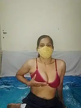 Hott bomb online show from 26, 9, 2025