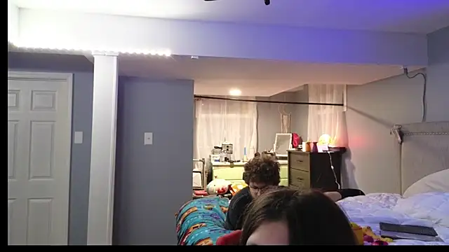 xofrankiefinexo online show from 15, 2, 2026