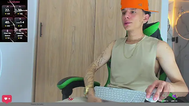 Snapshot of Skinny_batman chatting on 27, 9, 2025 Skinny batman online show from 27, 9, 2025