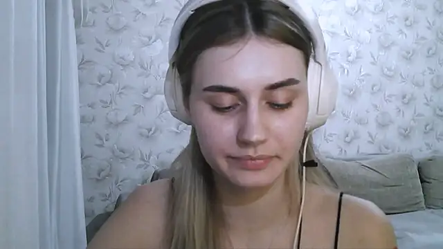 JerrieLoosle online show from 2, 10, 2025