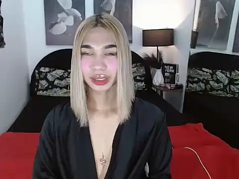 julietdelaveigne online show from 17, 10, 2025