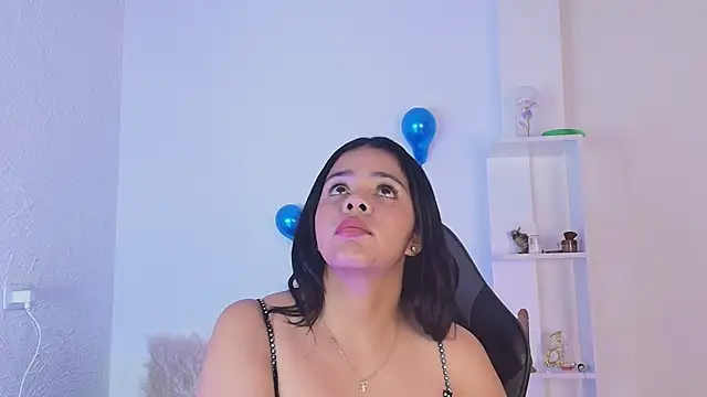 Snapshot of Evelyn_brown8 chatting on 15, 10, 2025 Evelyn brown8 online show from 15, 10, 2025