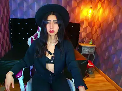Snapshot of Nanisshawna chatting on 29, 10, 2025 Nanisshawna online show from 29, 10, 2025