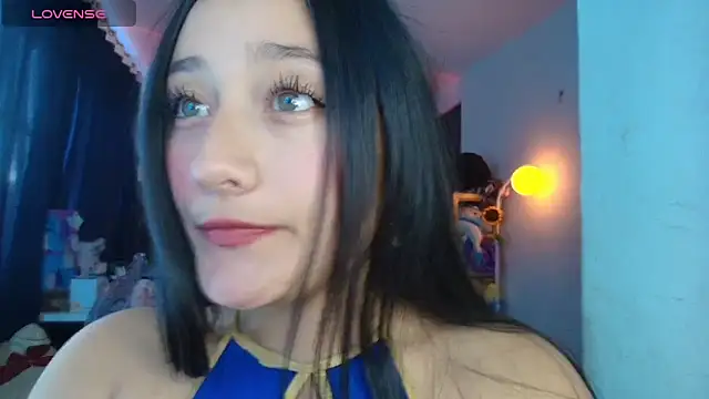 Hinata 21  online show from 14, 4, 2026