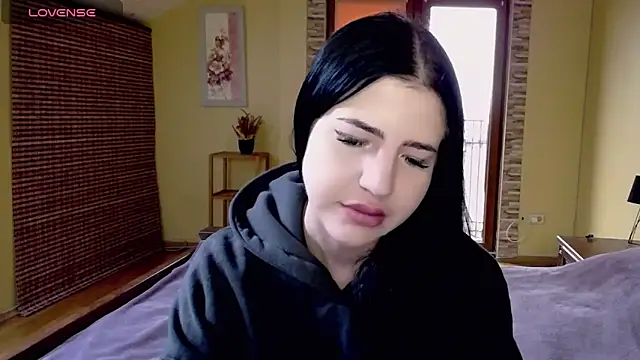 Snapshot of Malibu_J chatting on 10, 10, 2025 Malibu J online show from 10, 10, 2025