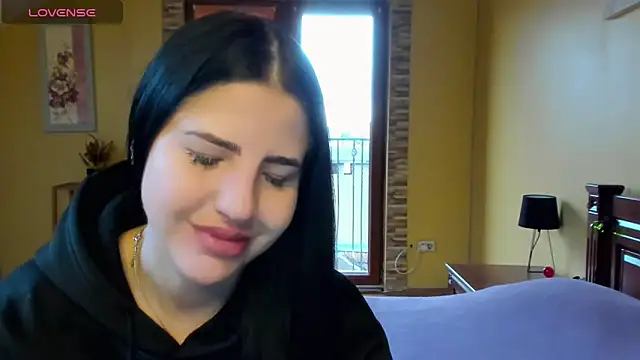 Snapshot of Malibu_J chatting on 28, 10, 2025 Malibu J online show from 28, 10, 2025