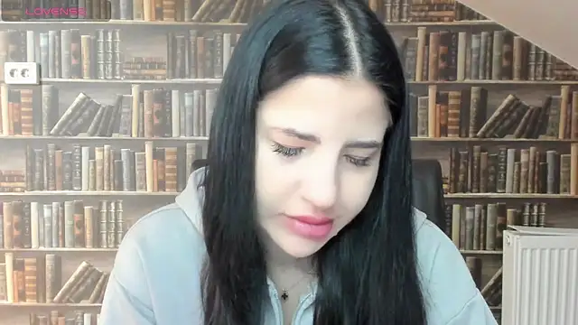 Snapshot of Malibu_J chatting on 11, 11, 2025 Malibu J online show from 11, 11, 2025