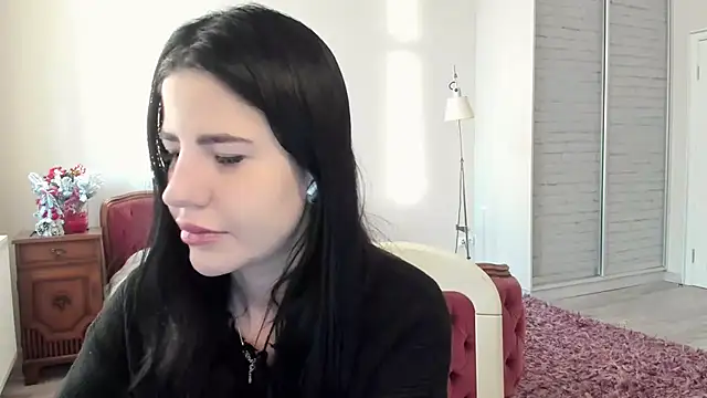 Snapshot of Malibu_J chatting on 15, 12, 2025 Malibu J online show from 15, 12, 2025