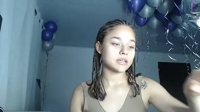 LittleCheerry69 online show from 26, 11, 2025