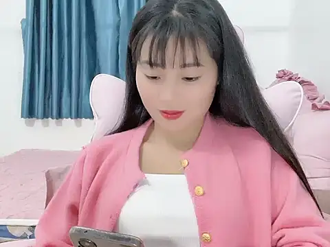 Snapshot of Lie_liee chatting on 14, 11, 2025 Lie liee online show from 14, 11, 2025