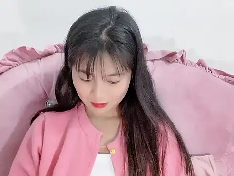 Snapshot of Lie_liee chatting on 18, 11, 2025 Lie liee online show from 18, 11, 2025