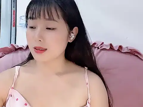 Snapshot of Lie_liee chatting on 26, 6, 2026 Lie liee online show from 26, 6, 2026