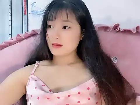 Snapshot of Lie_liee chatting on 2, 7, 2026 Lie liee online show from 2, 7, 2026