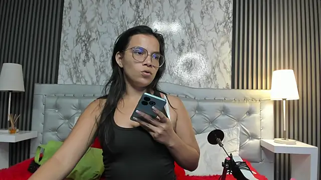 MaraBlake  online show from 17, 12, 2025