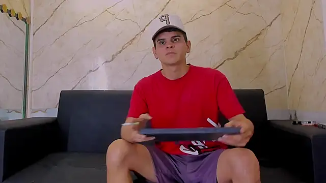 liam coleman25 online show from 15, 1, 2026