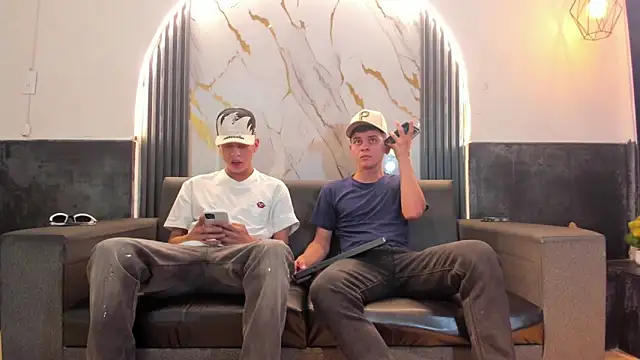 liam coleman25 online show from 13, 3, 2026