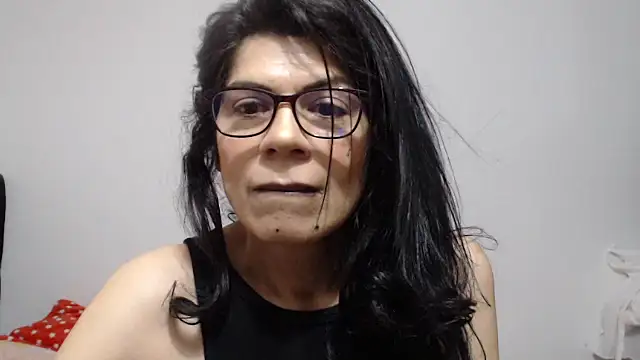 Snapshot of abrilsex23 chatting on 27, 11, 2025 abrilsex23 online show from 27, 11, 2025