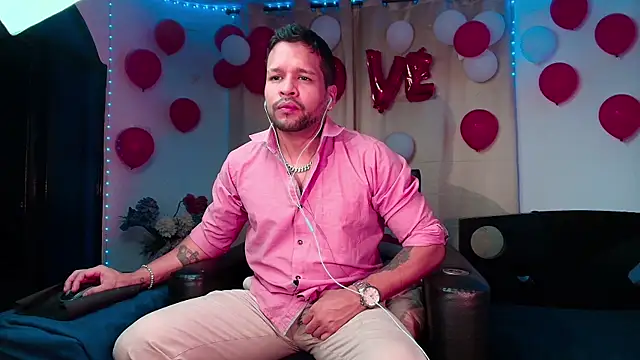 Snapshot of LucasGaeel chatting on 15, 2, 2026 LucasGaeel online show from 15, 2, 2026