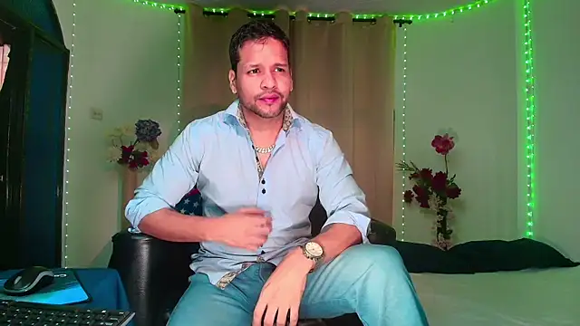 Snapshot of LucasGaeel chatting on 25, 2, 2026 LucasGaeel online show from 25, 2, 2026