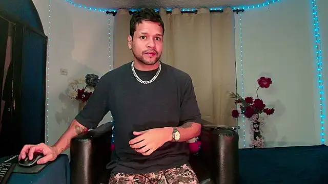 Snapshot of LucasGaeel chatting on 27, 2, 2026 LucasGaeel online show from 27, 2, 2026