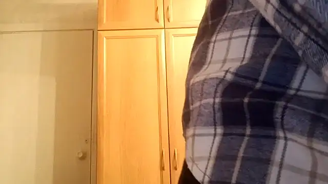 Snapshot of TifGold chatting on 25, 9, 2025 TifGold online show from 25, 9, 2025