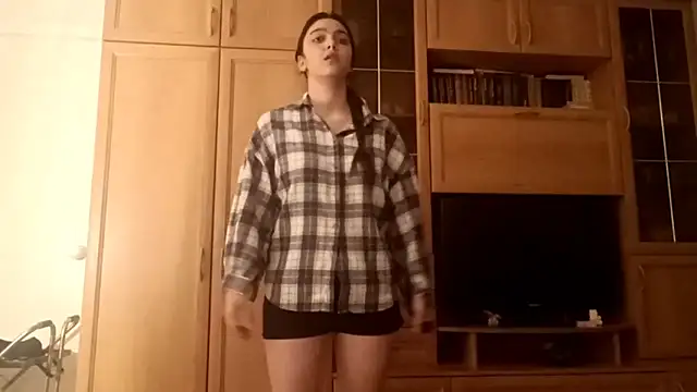 Snapshot of TifGold chatting on 26, 9, 2025 TifGold online show from 26, 9, 2025