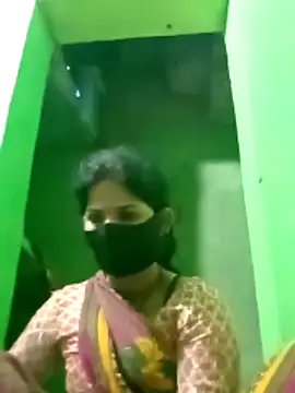 Snapshot of Cuty_nensi chatting on 29, 10, 2025 Cuty nensi online show from 29, 10, 2025