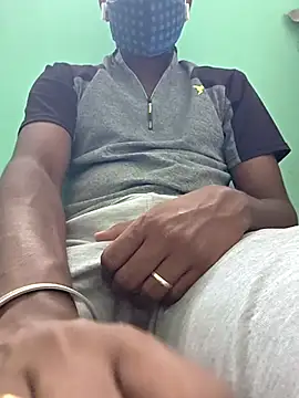 Snapshot of handsome_blg_tam chatting on 23, 10, 2025 handsome blg tam online show from 23, 10, 2025