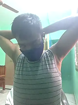 Snapshot of handsome_blg_tam chatting on 27, 11, 2025 handsome blg tam online show from 27, 11, 2025