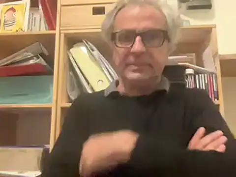 Snapshot of chtentation chatting on 25, 11, 2025 chtentation online show from 25, 11, 2025