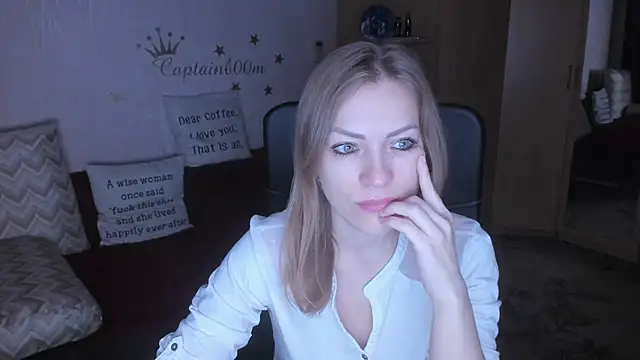 Snapshot of Tiffany_Bates chatting on 24, 10, 2025 Tiffany Bates online show from 24, 10, 2025