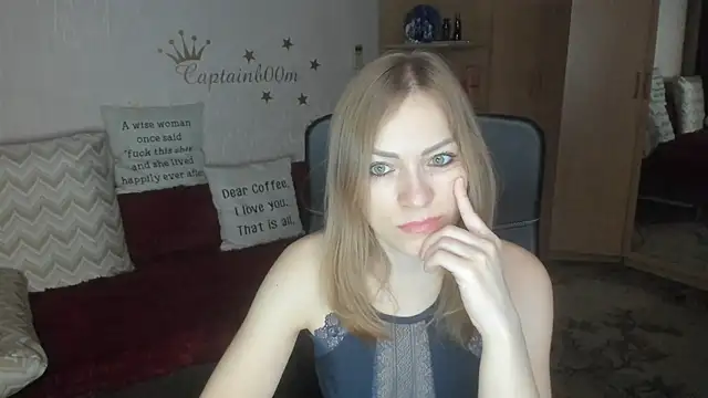 Snapshot of Tiffany_Bates chatting on 4, 11, 2025 Tiffany Bates online show from 4, 11, 2025