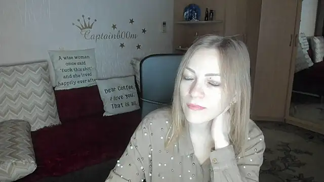 Snapshot of Tiffany_Bates chatting on 16, 11, 2025 Tiffany Bates online show from 16, 11, 2025