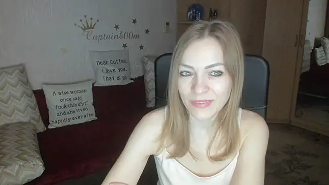 Snapshot of Tiffany_Bates chatting on 23, 11, 2025 Tiffany Bates online show from 23, 11, 2025