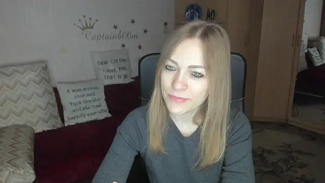 Snapshot of Tiffany_Bates chatting on 14, 12, 2025 Tiffany Bates online show from 14, 12, 2025