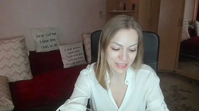 Tiffany Bates online show from 19, 3, 2026