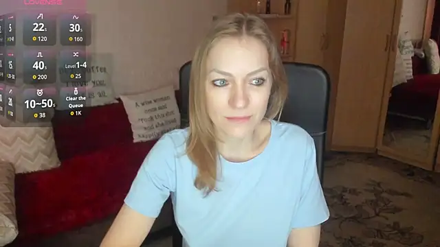 Tiffany Bates online show from 12, 5, 2026