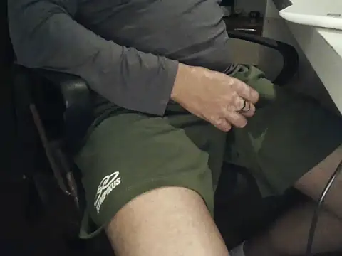 Snapshot of domruanbr chatting on 9, 11, 2025 domruanbr online show from 9, 11, 2025