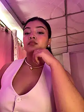 EmmaBlossom online show from 20, 11, 2025