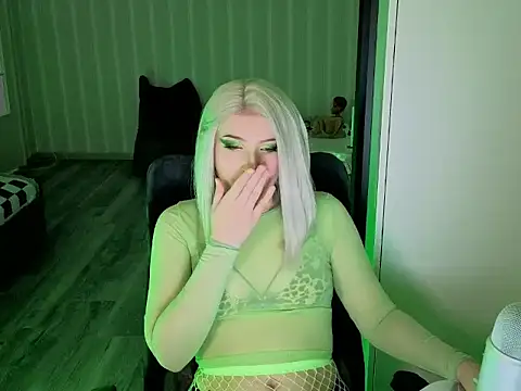 violet-siren-x online show from 25, 2, 2026