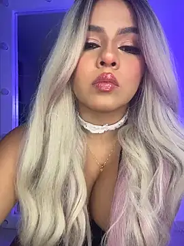 Snapshot of itsdanividarte chatting on 20, 10, 2025 itsdanividarte online show from 20, 10, 2025