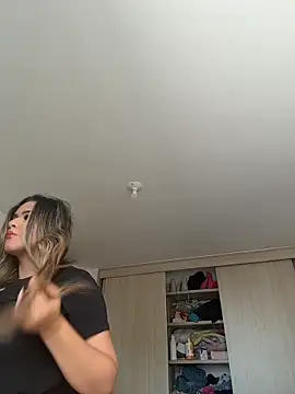 Snapshot of itsdanividarte chatting on 7, 11, 2025 itsdanividarte online show from 7, 11, 2025