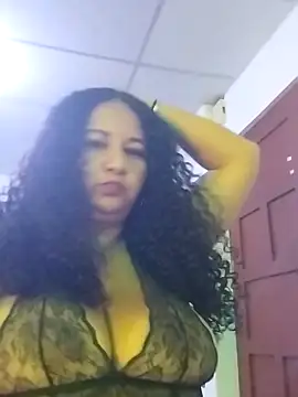 Snapshot of MEYBELLATINA chatting on 8, 5, 2026 MEYBELLATINA online show from 8, 5, 2026